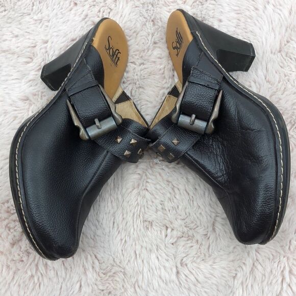 Sofft dark brown leather one buckle 3.5” heel - Picture 4 of 9